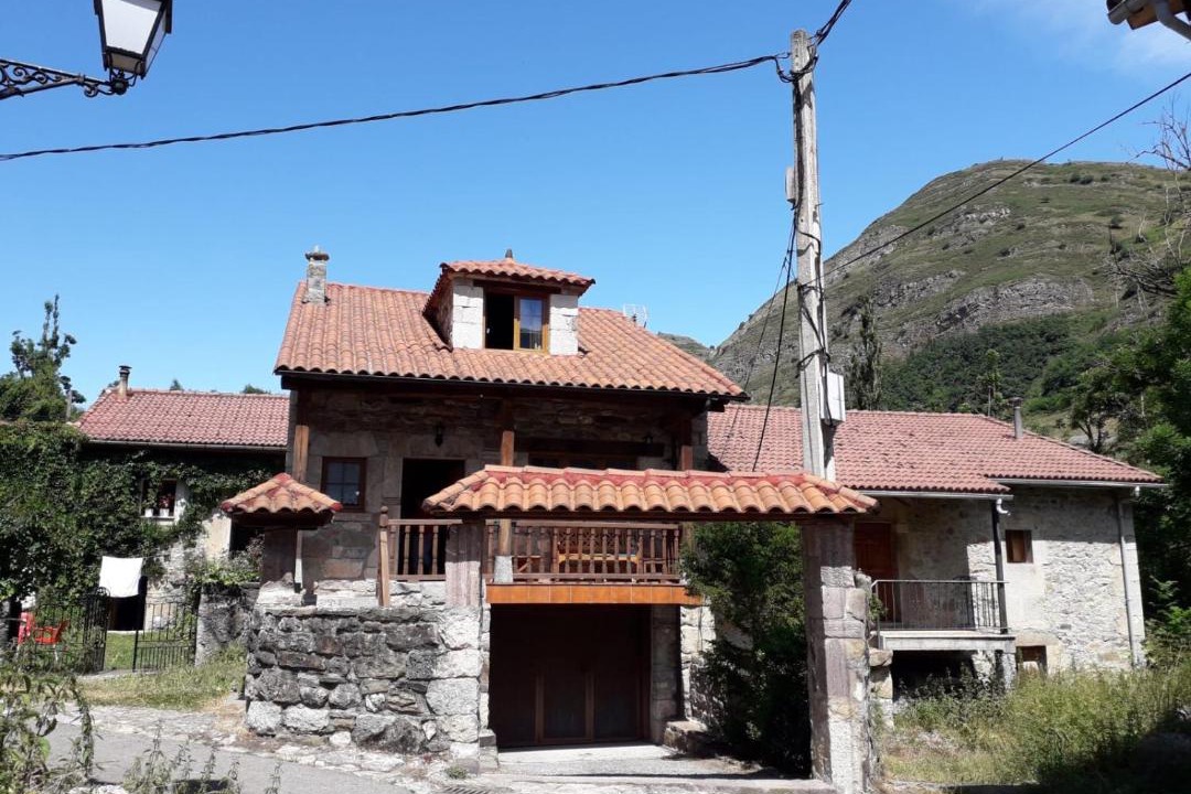 Photo of Buildings in Vigidel