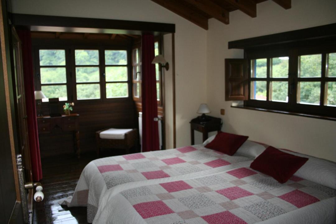 Photo of Bedroom in Quiros