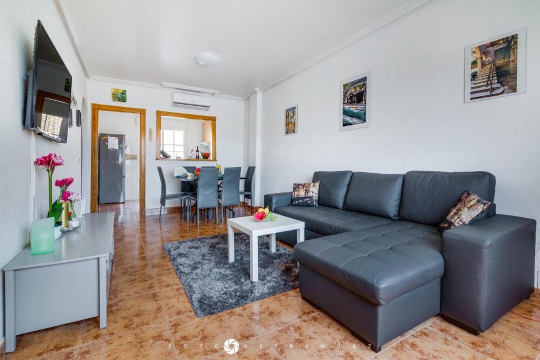 Photo of Livingroom in Los Nietos