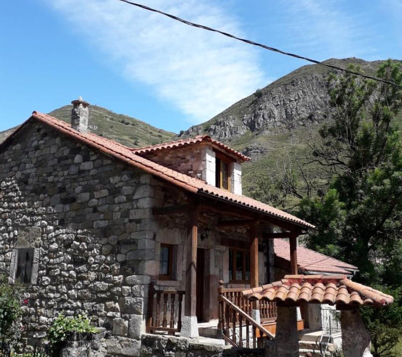 Photo of Buildings in Vigidel