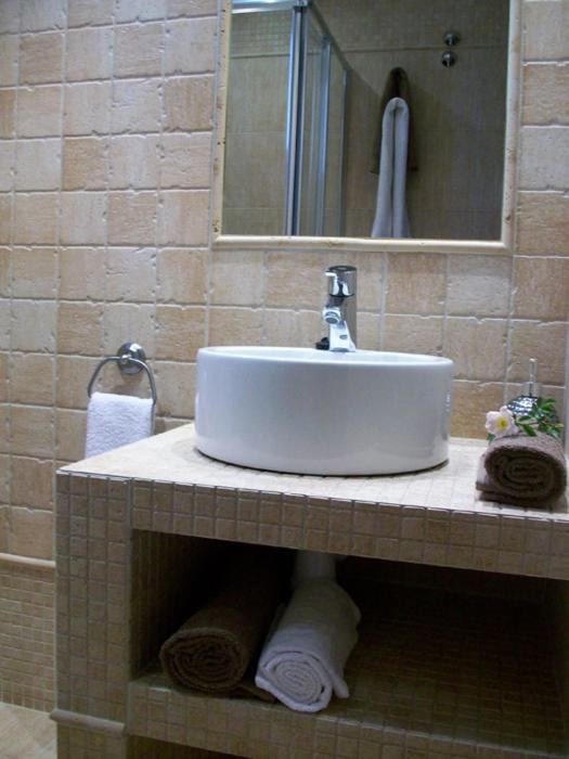 Photo of Bathroom in Alquezar
