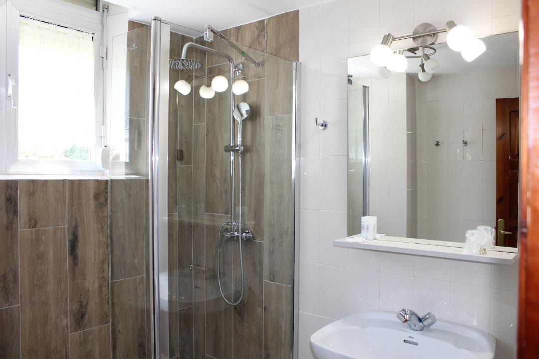 Photo of Bathroom in Posada de Valdeon