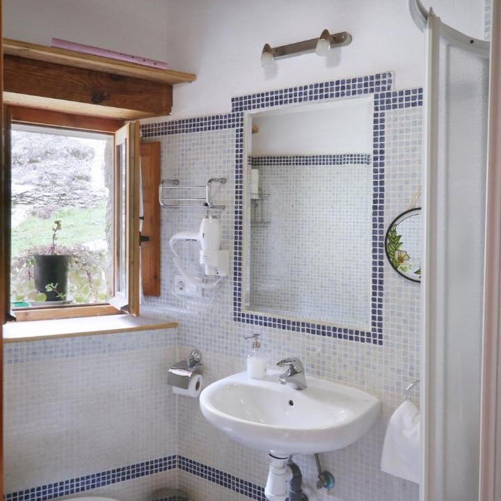 Photo of Bathroom in Orbaneja del Castillo