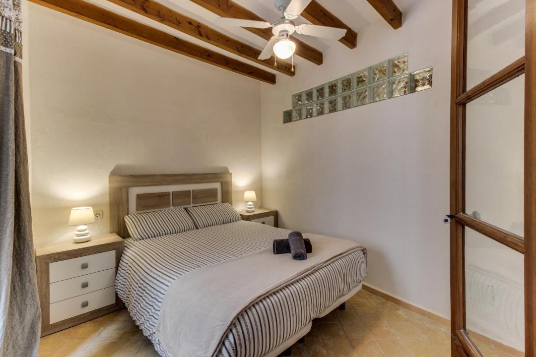 Photo of Bedroom in Banyalbufar