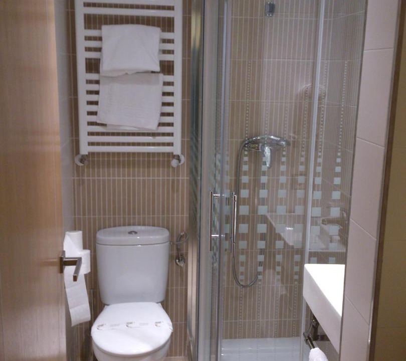 Photo of Bathroom in Ona