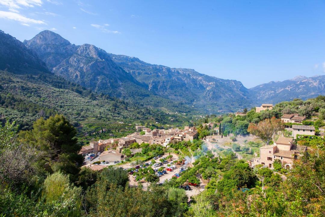 Photo of Others in Fornalutx