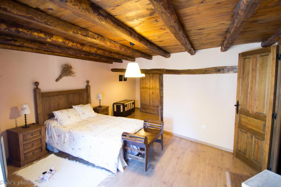 Photo of Bedroom in Tamajon