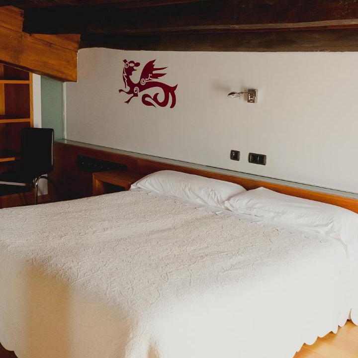 Photo of Bedroom in Miranda del Castanar