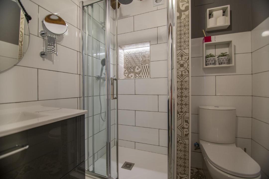 Photo of Bathroom in Haro