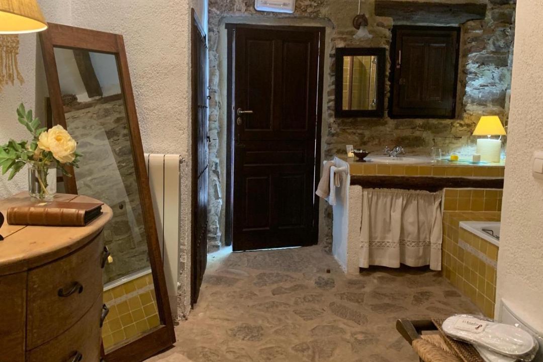 Photo of Bathroom in Vilches