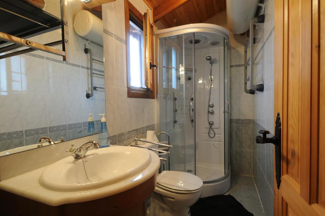 Photo of Bathroom in Hernansancho