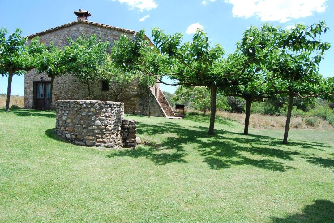 Photo of Others in Maia de Montcal