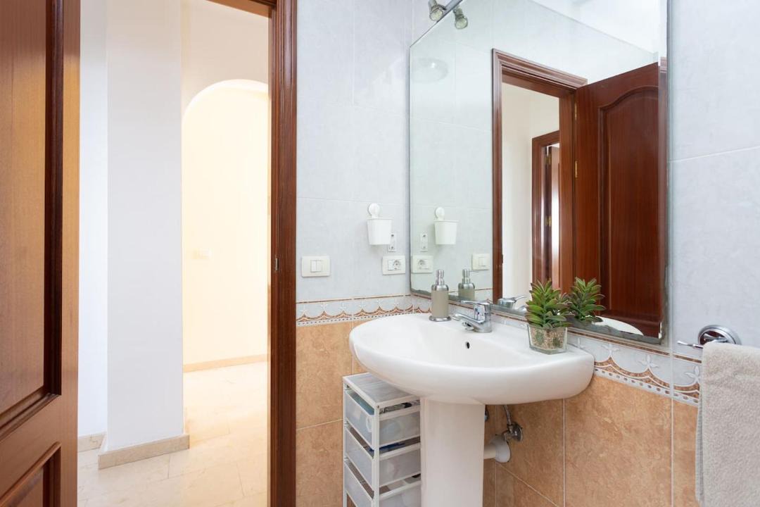 Photo of Bathroom in Las Caletillas