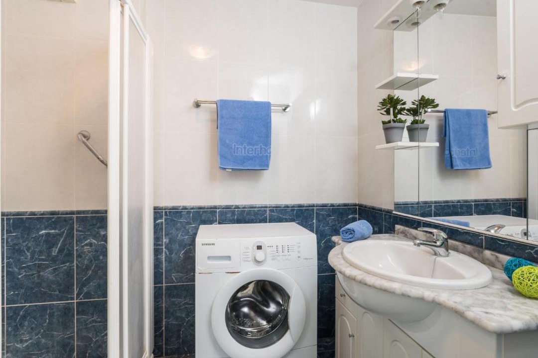 Photo of Bathroom in Torrequebrada