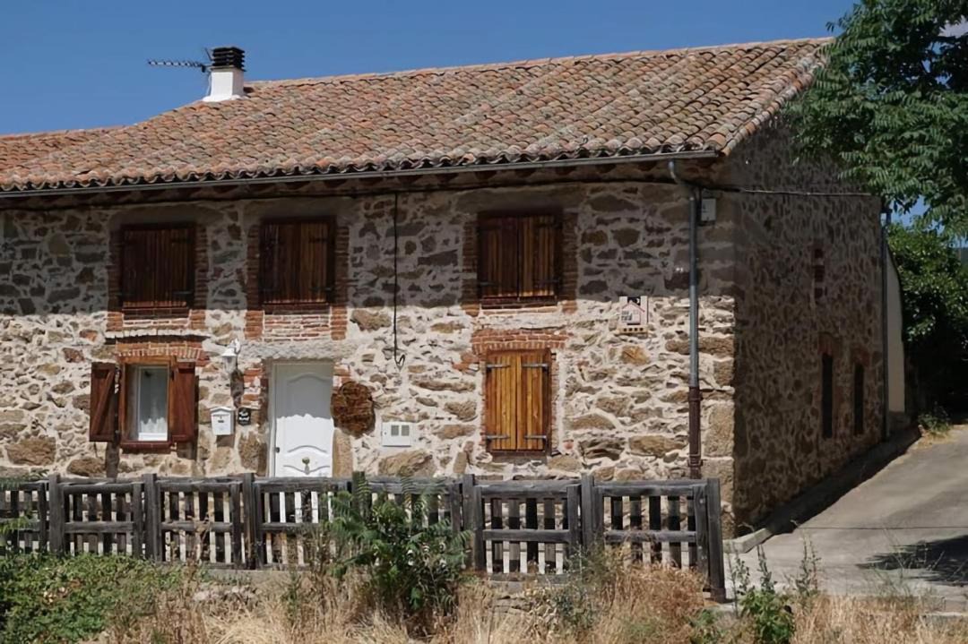Photo of Buildings in Valdelaguna