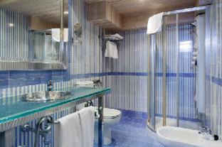 Photo of Bathroom in Burgos