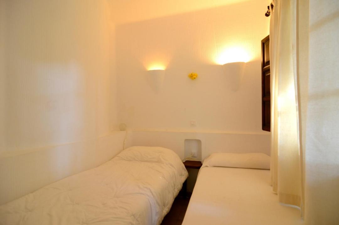 Photo of Bedroom in Pals