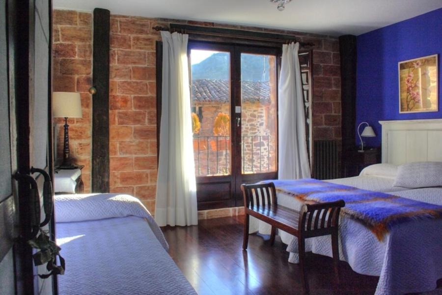 Photo of Bedroom in Valganon