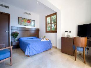Photo of Bedroom in Estellencs