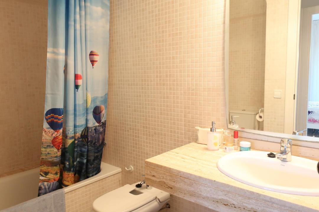 Photo of Bathroom in Pals