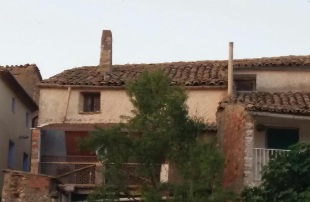 Photo of Buildings in Laluenga