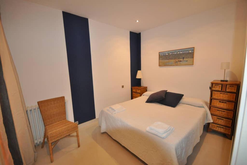 Photo of Bedroom in Tamariu
