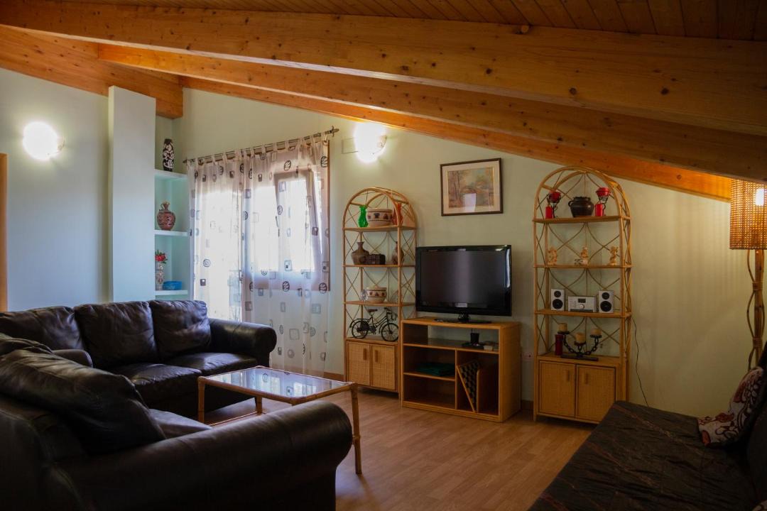 Photo of Livingroom in San Leonardo de Yague