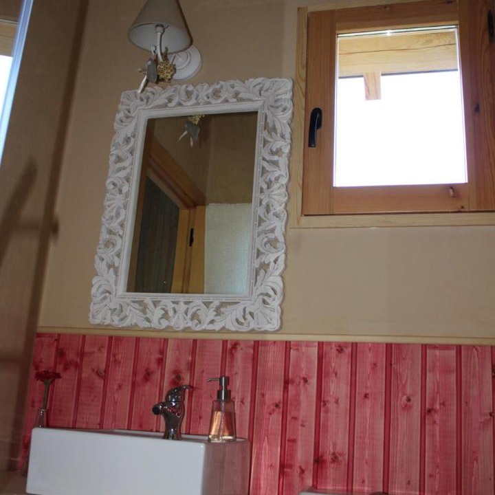 Photo of Bathroom in Duruelo de la Sierra