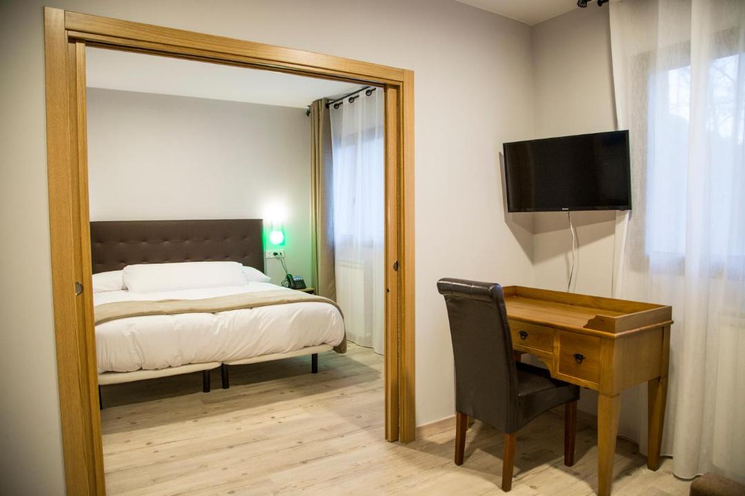 Photo of Bedroom in Arguis