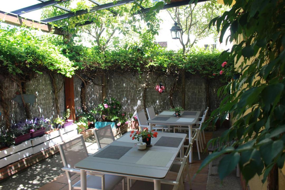 Photo of Patio Balcony in Santurde