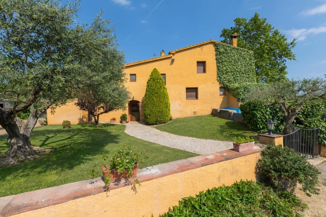 Photo of Others in Peratallada