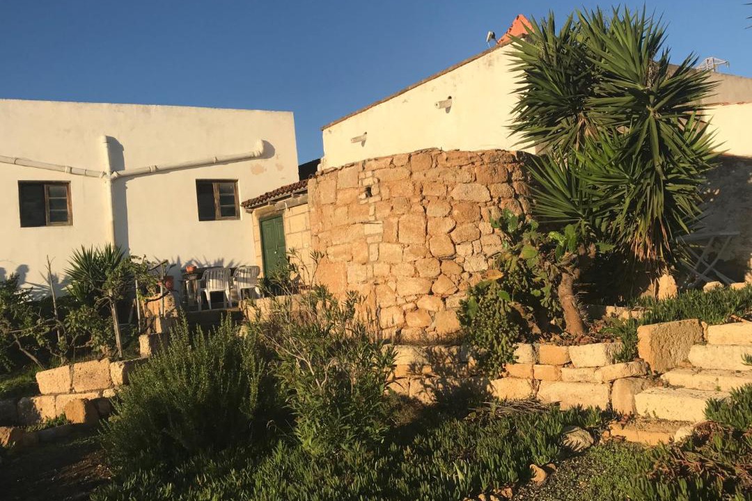 Photo of Buildings in Los Gavilanes