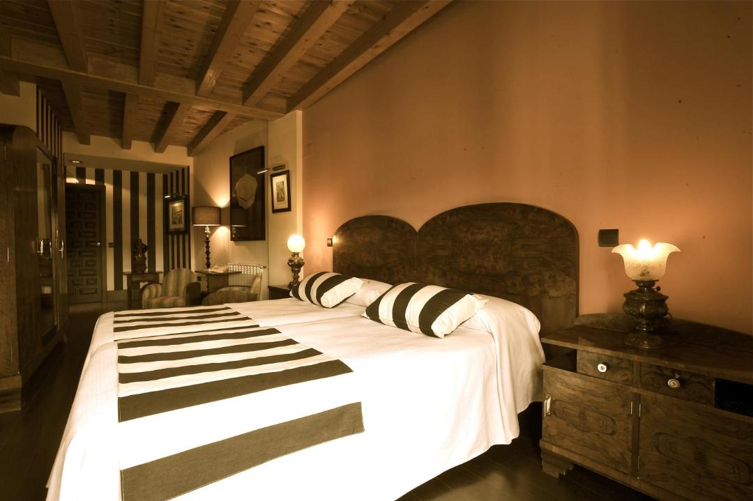 Photo of Bedroom in Sepulveda