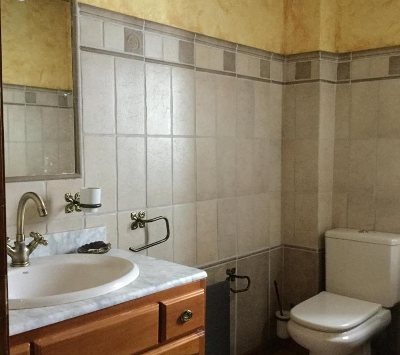Photo of Bathroom in Santa Maria de Valdeon