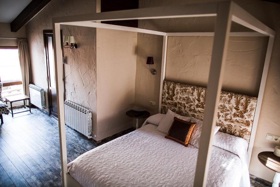 Photo of Bedroom in Almodovar del Campo