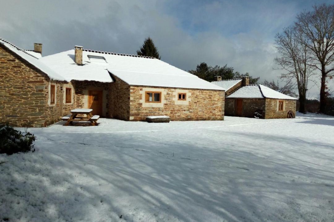 Photo of Others in Monfero