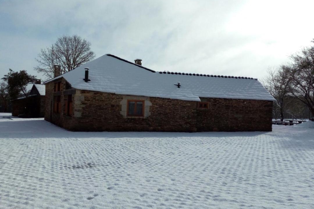 Photo of Others in Monfero