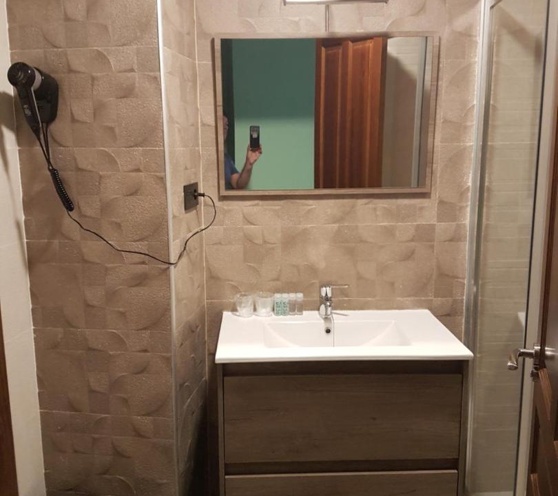 Photo of Bathroom in Anento
