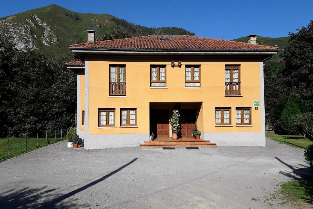 Photo of Buildings in Cano