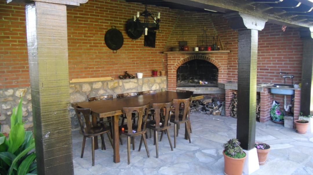 Photo of Others in Herran