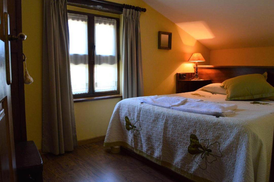 Photo of Bedroom in Santianes de Ola