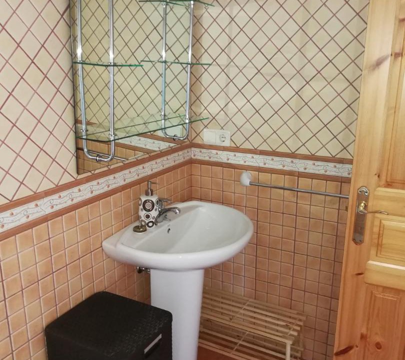 Photo of Bathroom in Puente Nuevo