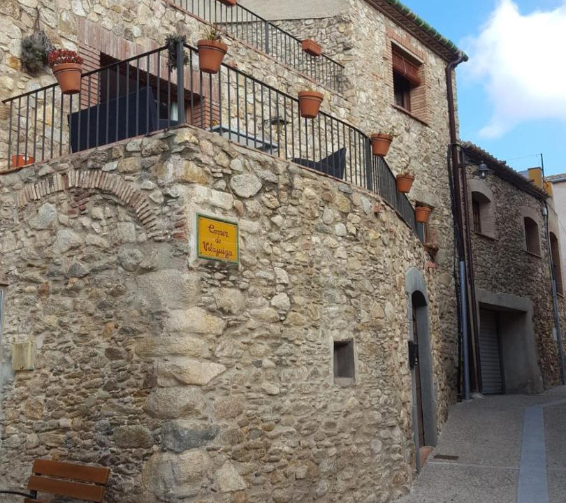 Photo of Buildings in Pau