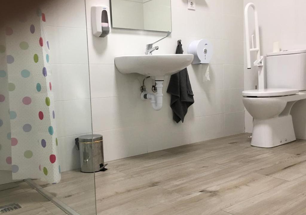 Photo of Bathroom in Logrono Historic Centre