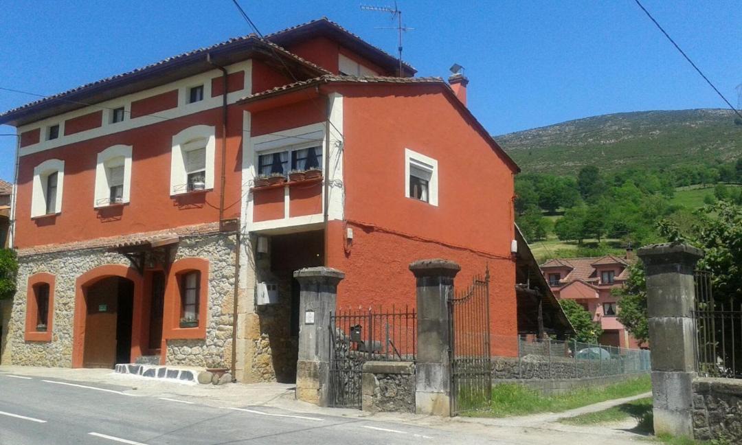 Photo of Buildings in Vallobal