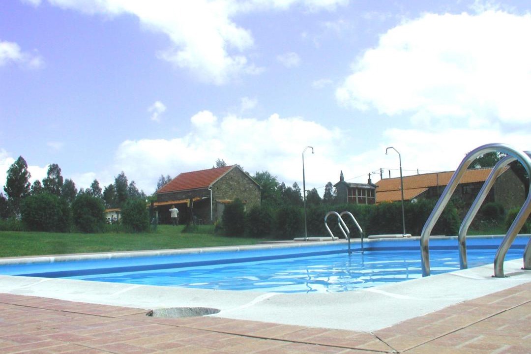 Photo of Others in Monfero