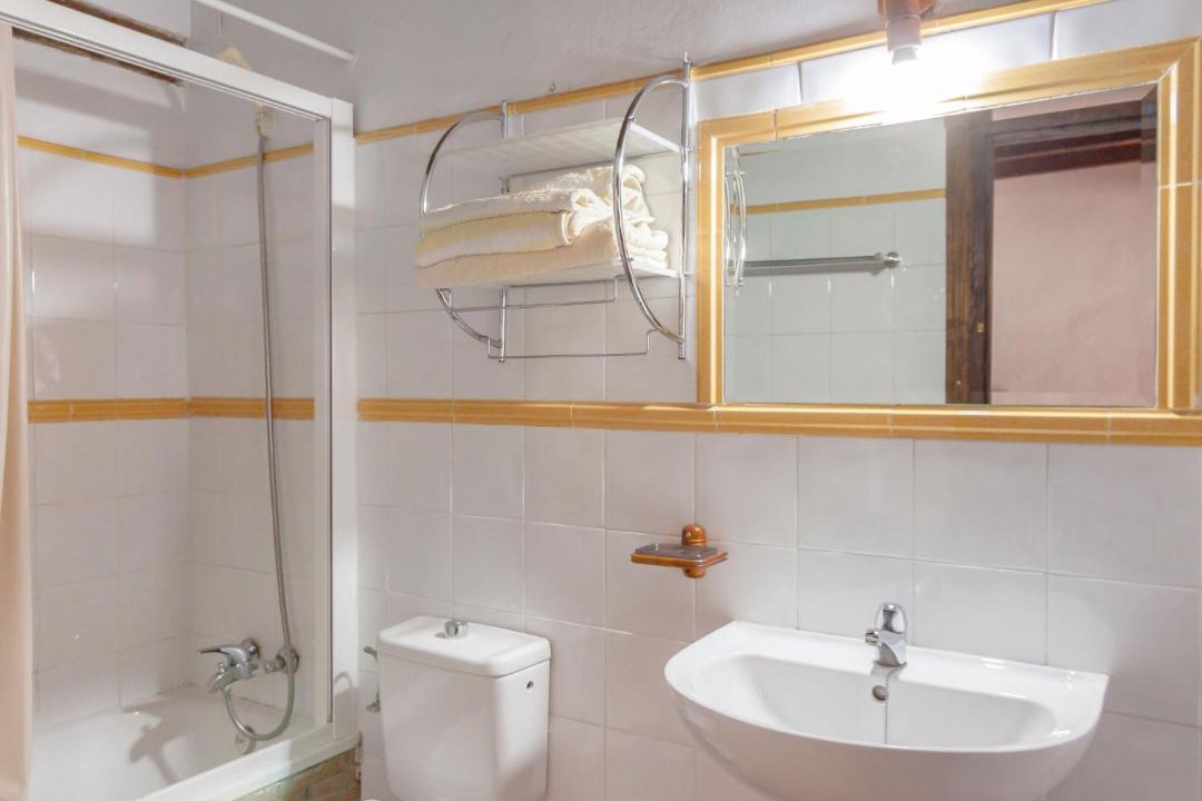Photo of Bathroom in Cobijon