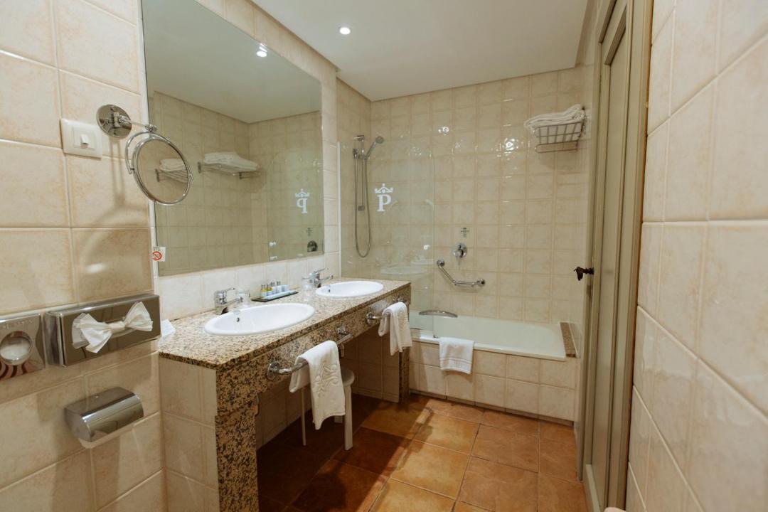 Photo of Bathroom in San Juan de Parres