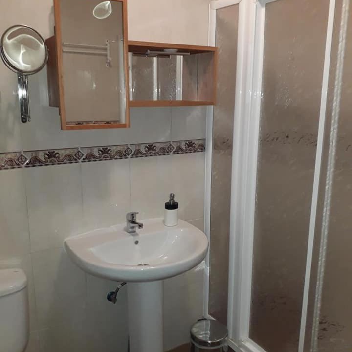 Photo of Bathroom in Robledillo de Gata