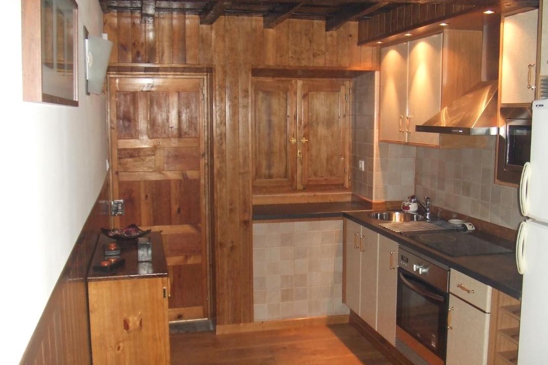 Photo of Kitchen in Campomanes